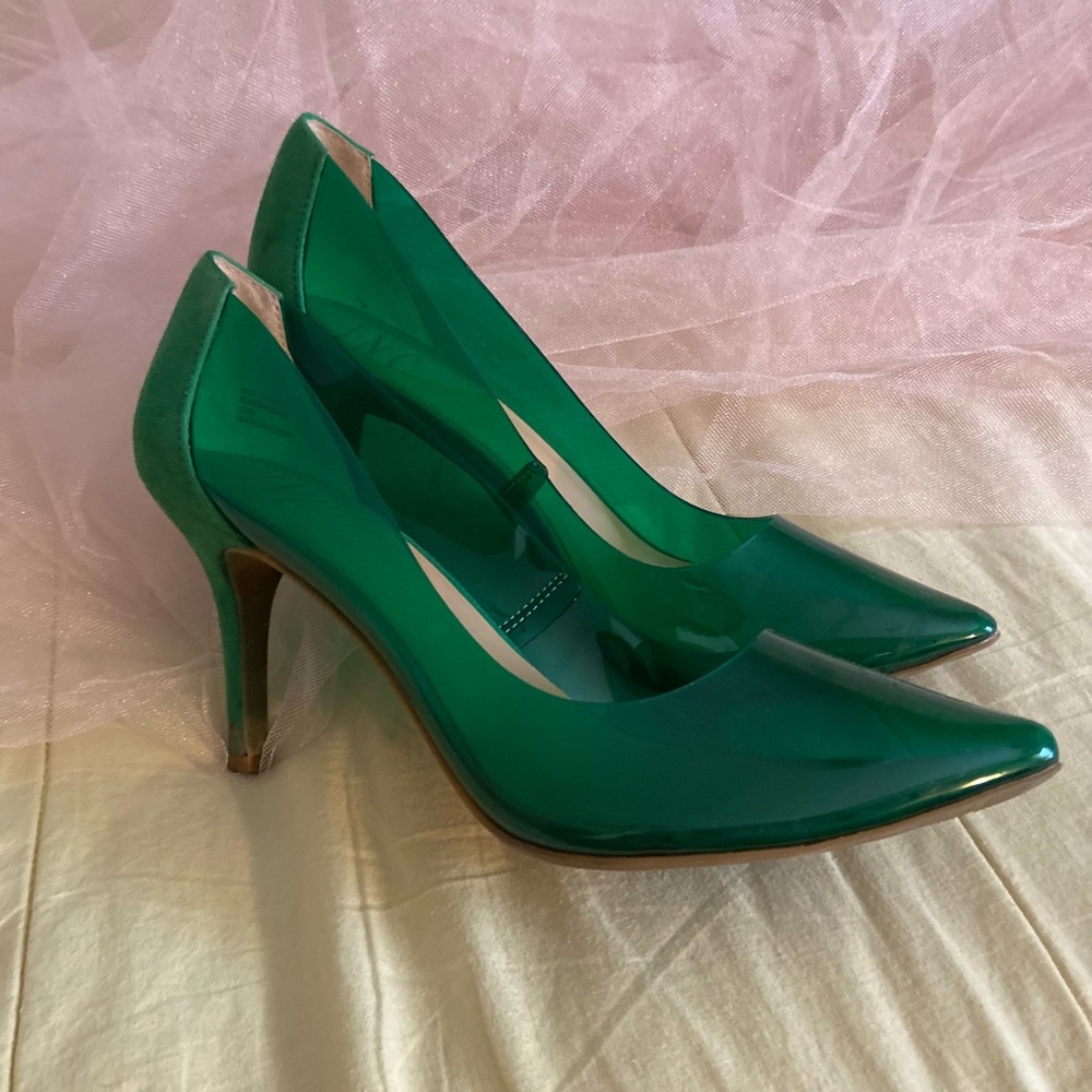 Green INC pumps-size 8.5!